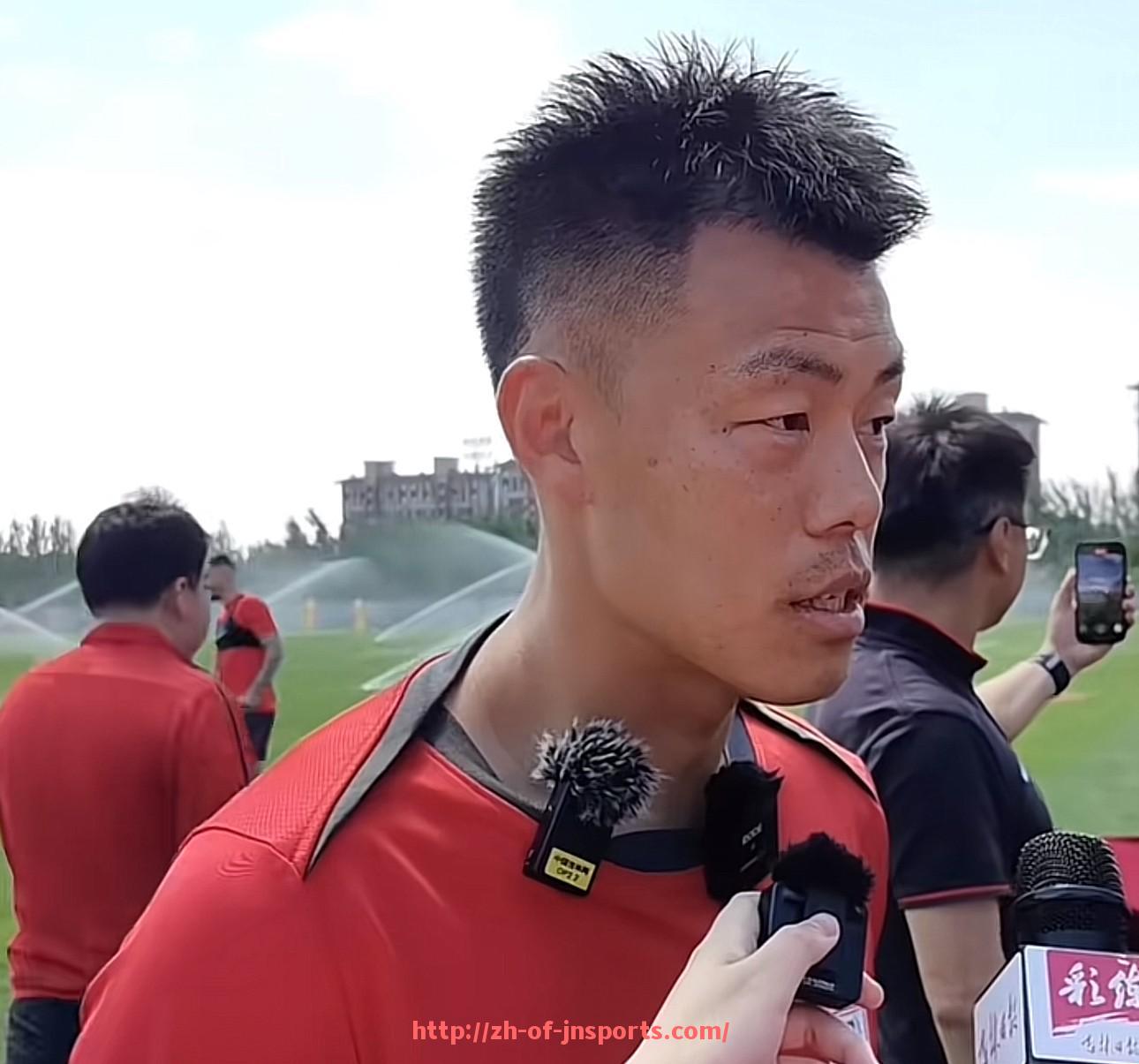 JN江南体育-英超联赛历届“最佳年轻球员”奖项回顾